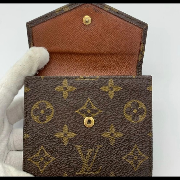 Louis Vuitton authentic Wallet - Picture 2 of 9